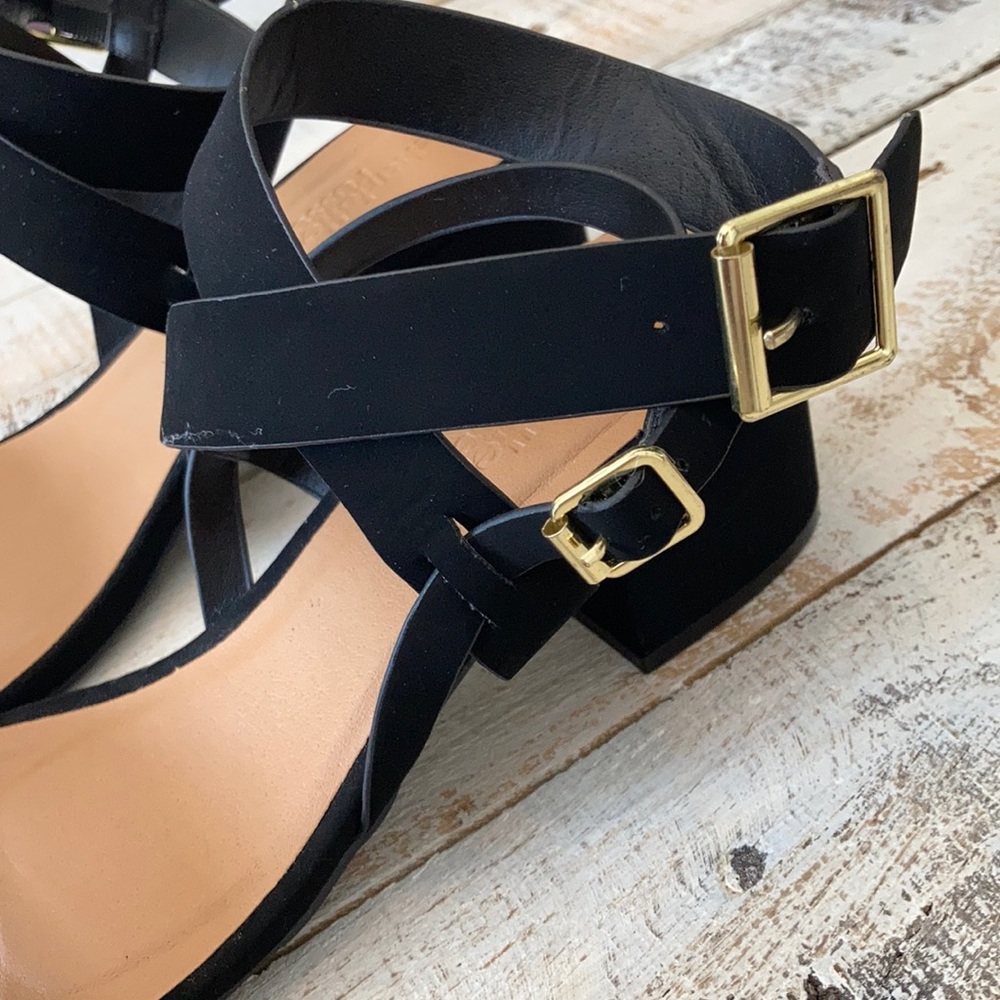 SOLD Charlotte Russe Block Heel - Picture 2 of 6